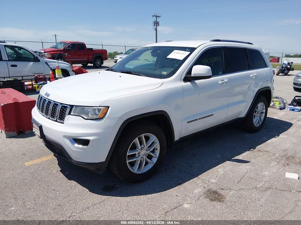 2017 JEEP GRAND CHEROKEE LAREDO 4X2