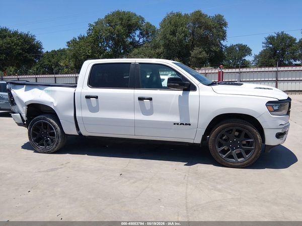 2024 RAM 1500 LARAMIE  4X4 5'7 BOX