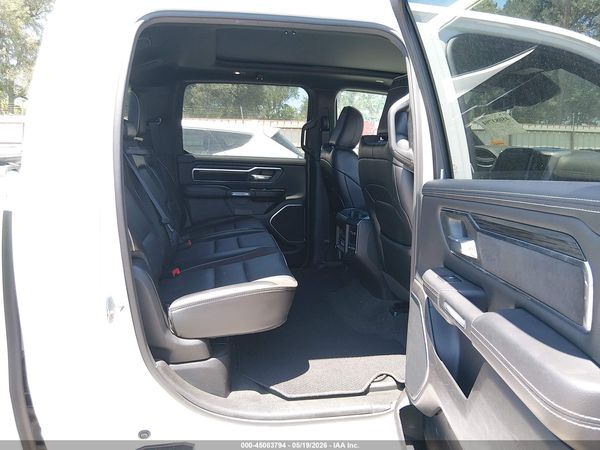 2024 RAM 1500 LARAMIE  4X4 5'7 BOX