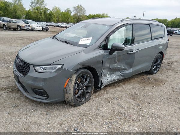 2023 CHRYSLER PACIFICA — I2