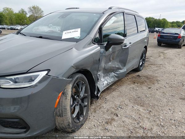 2023 CHRYSLER PACIFICA TOURING L AWD — I152