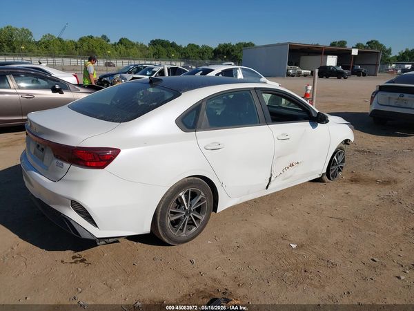 2022 KIA FORTE LXS