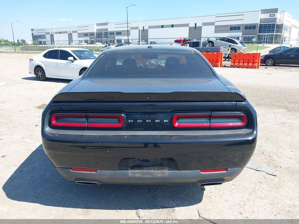 2018 DODGE CHALLENGER SXT