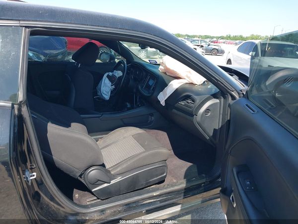 2018 DODGE CHALLENGER SXT