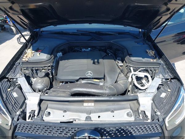2022 MERCEDES-BENZ GLC 300 SUV