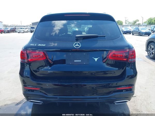 2022 MERCEDES-BENZ GLC 300 SUV
