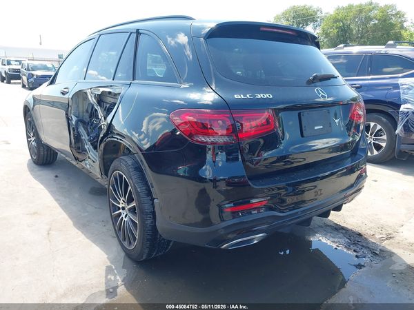 2022 MERCEDES-BENZ GLC 300 SUV