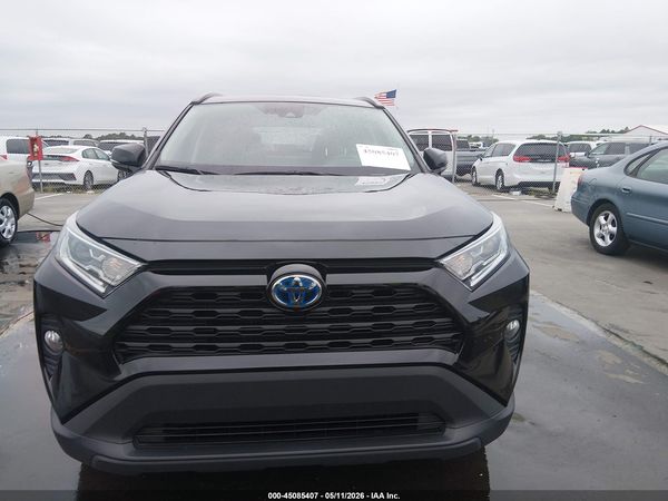 2021 TOYOTA RAV4 HYBRID XLE