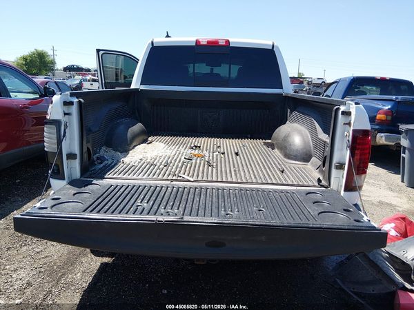 2016 RAM 1500 SPORT
