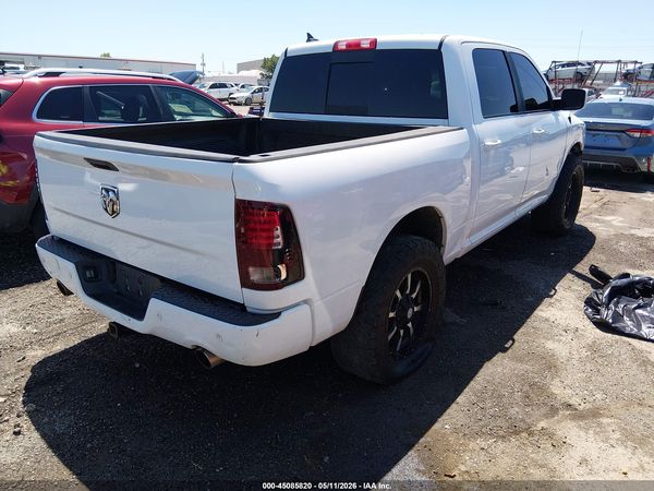 2016 RAM 1500 SPORT
