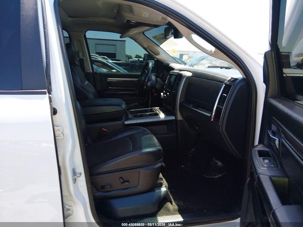 2016 RAM 1500 SPORT