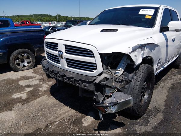 2016 RAM 1500 SPORT