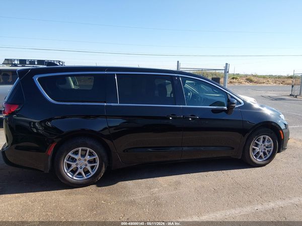 2025 CHRYSLER PACIFICA SELECT — I116