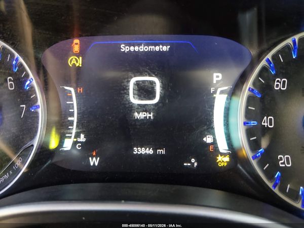 2025 CHRYSLER PACIFICA SELECT — I118