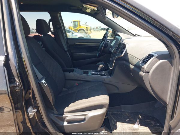 2020 JEEP GRAND CHEROKEE LAREDO 4X4