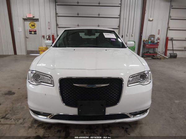 2015 CHRYSLER 300 LIMITED