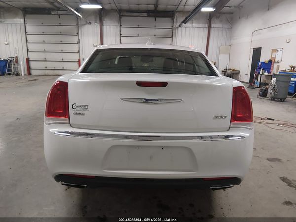 2015 CHRYSLER 300 LIMITED