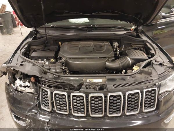 2019 JEEP GRAND CHEROKEE LAREDO E 4X4