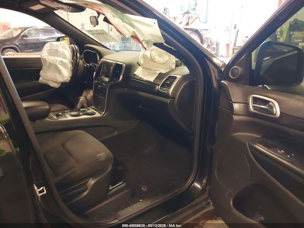 2019 JEEP GRAND CHEROKEE LAREDO E 4X4