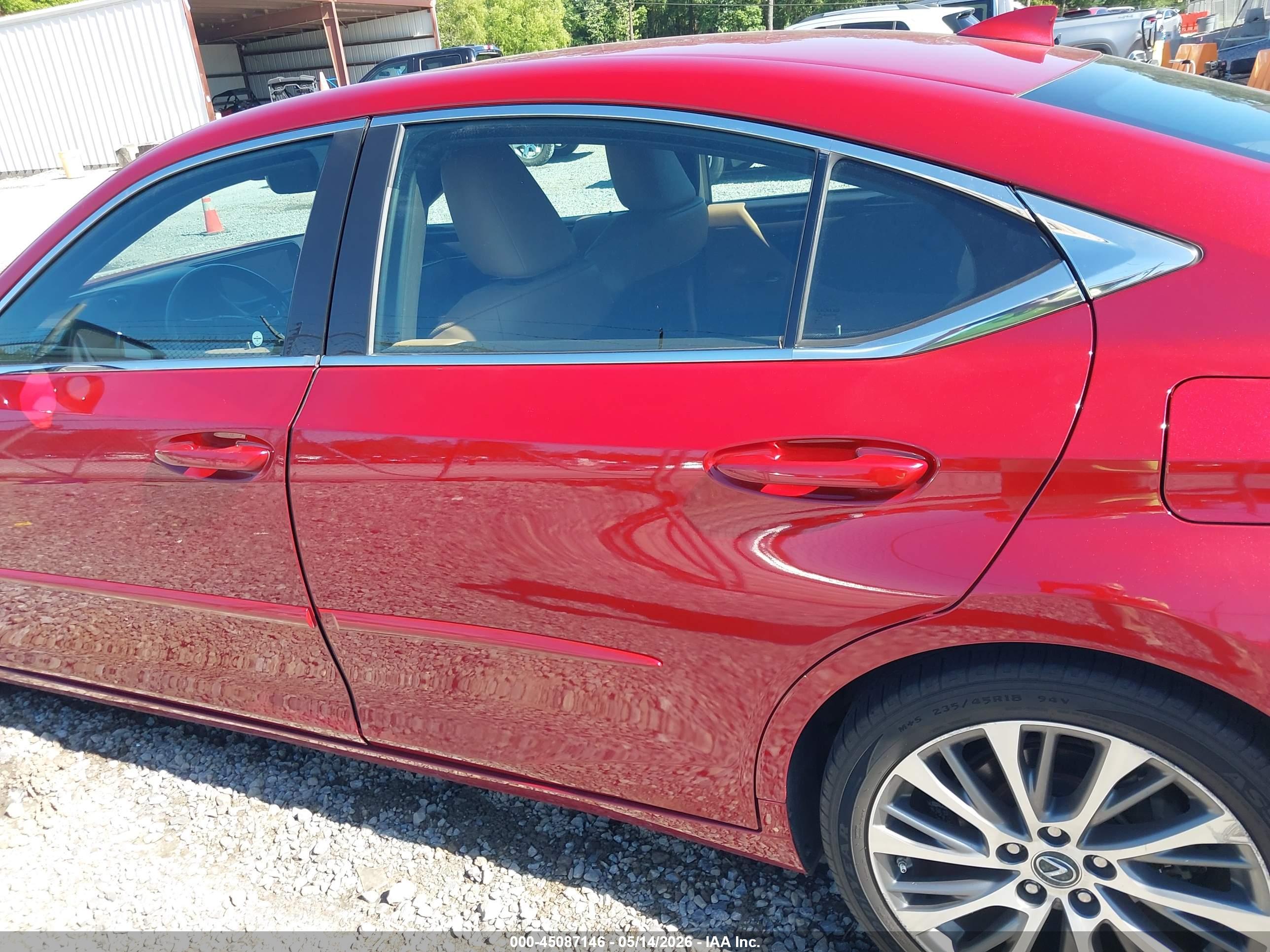 2019 LEXUS ES 350