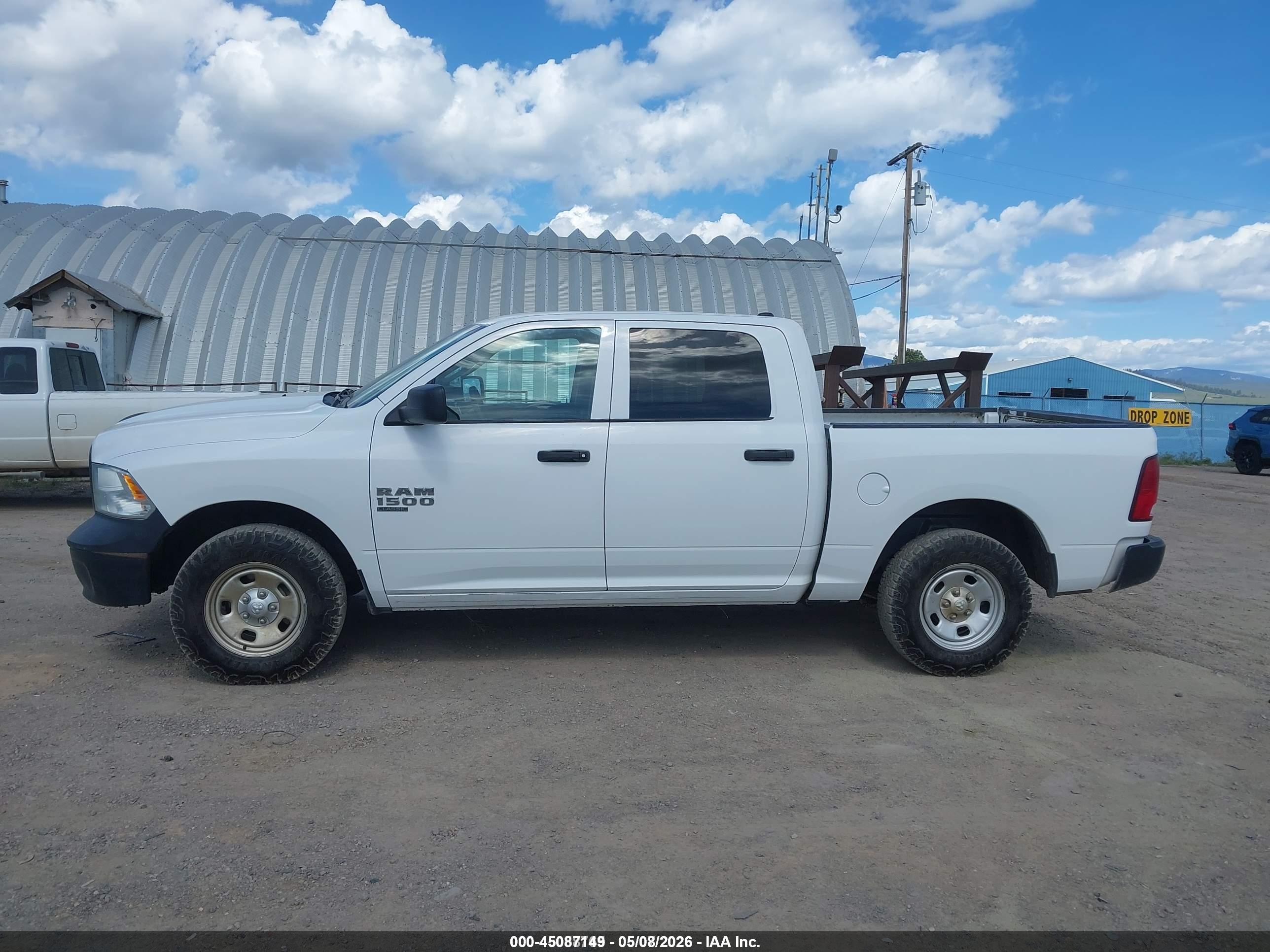 2019 RAM 1500 CLASSIC TRADESMAN  4X4 5'7 BOX