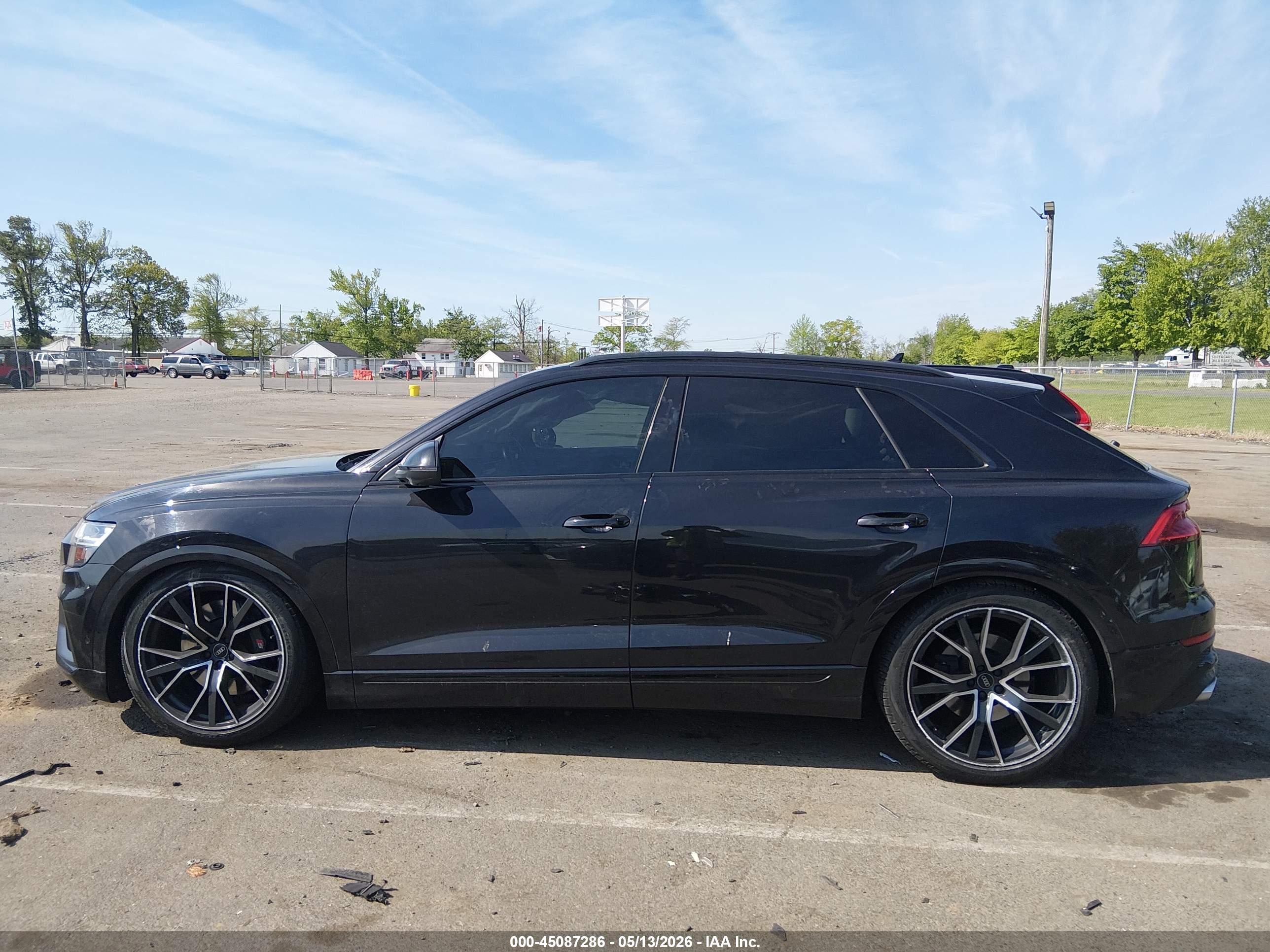 2021 AUDI SQ8
