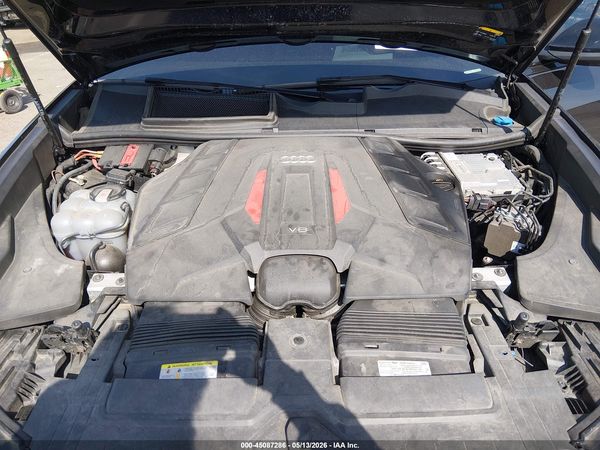 2021 AUDI SQ8