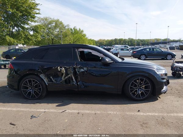 2021 AUDI SQ8