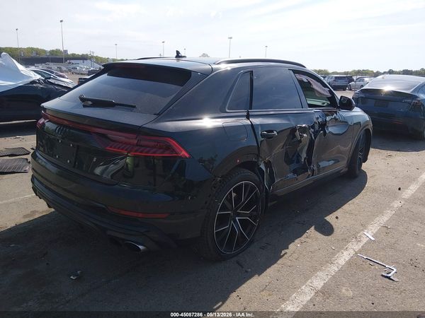 2021 AUDI SQ8