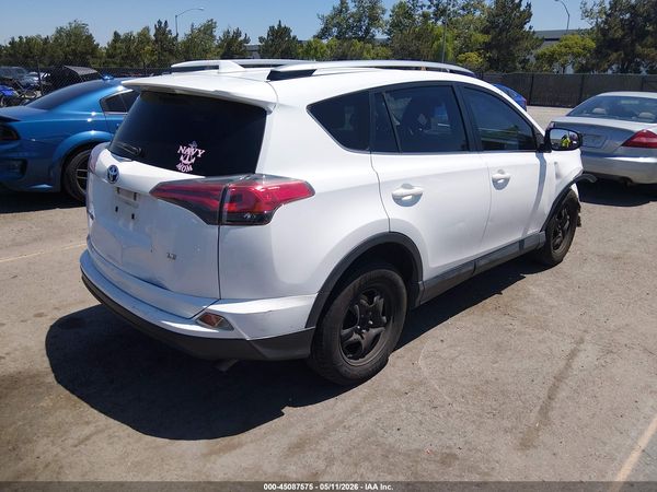 2018 TOYOTA RAV4 LE