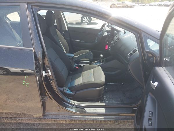 2017 KIA FORTE LX