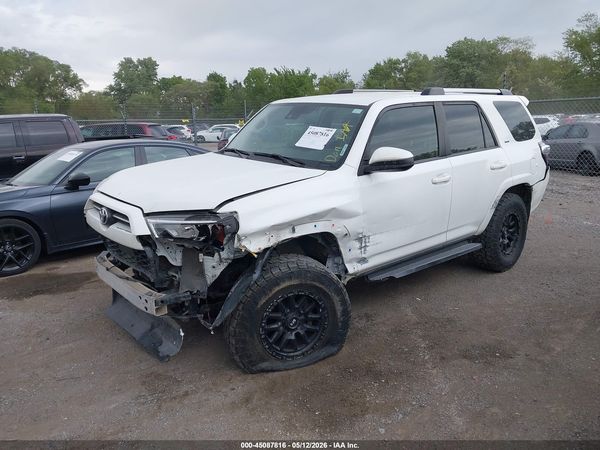 2021 TOYOTA 4RUNNER SR5