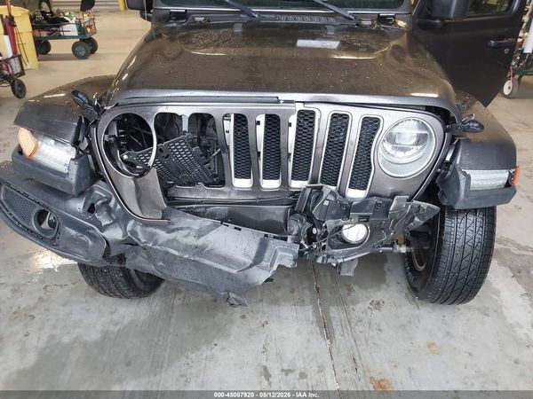 2018 JEEP WRANGLER UNLIMITED SAHARA 4X4