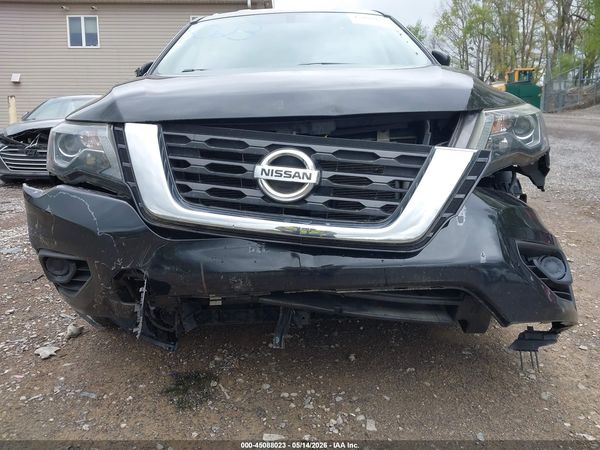 2018 NISSAN PATHFINDER S