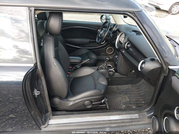 2013 MINI CLUBMAN COOPER S