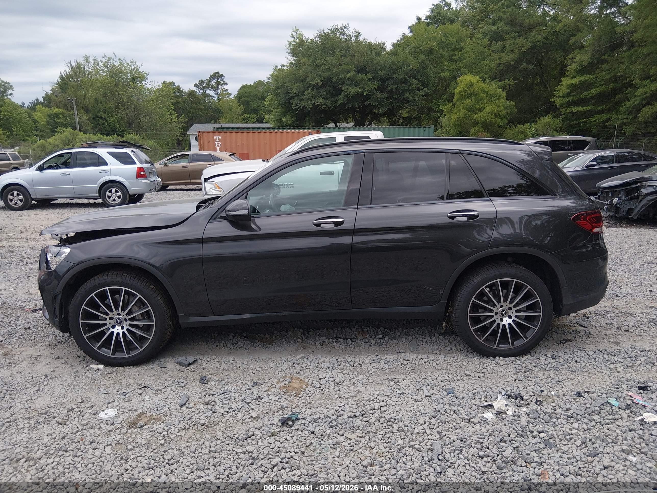 2022 MERCEDES-BENZ GLC 300 SUV