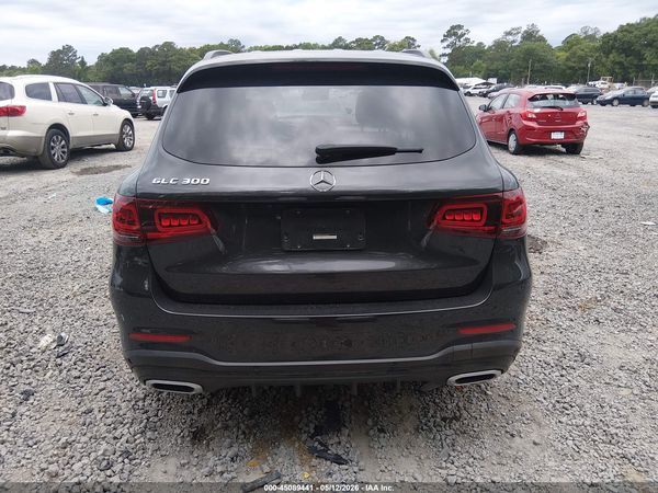 2022 MERCEDES-BENZ GLC 300 SUV