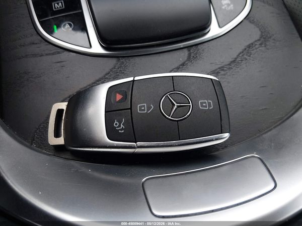 2022 MERCEDES-BENZ GLC 300 SUV