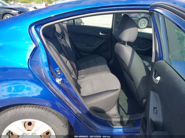 2017 KIA FORTE LX