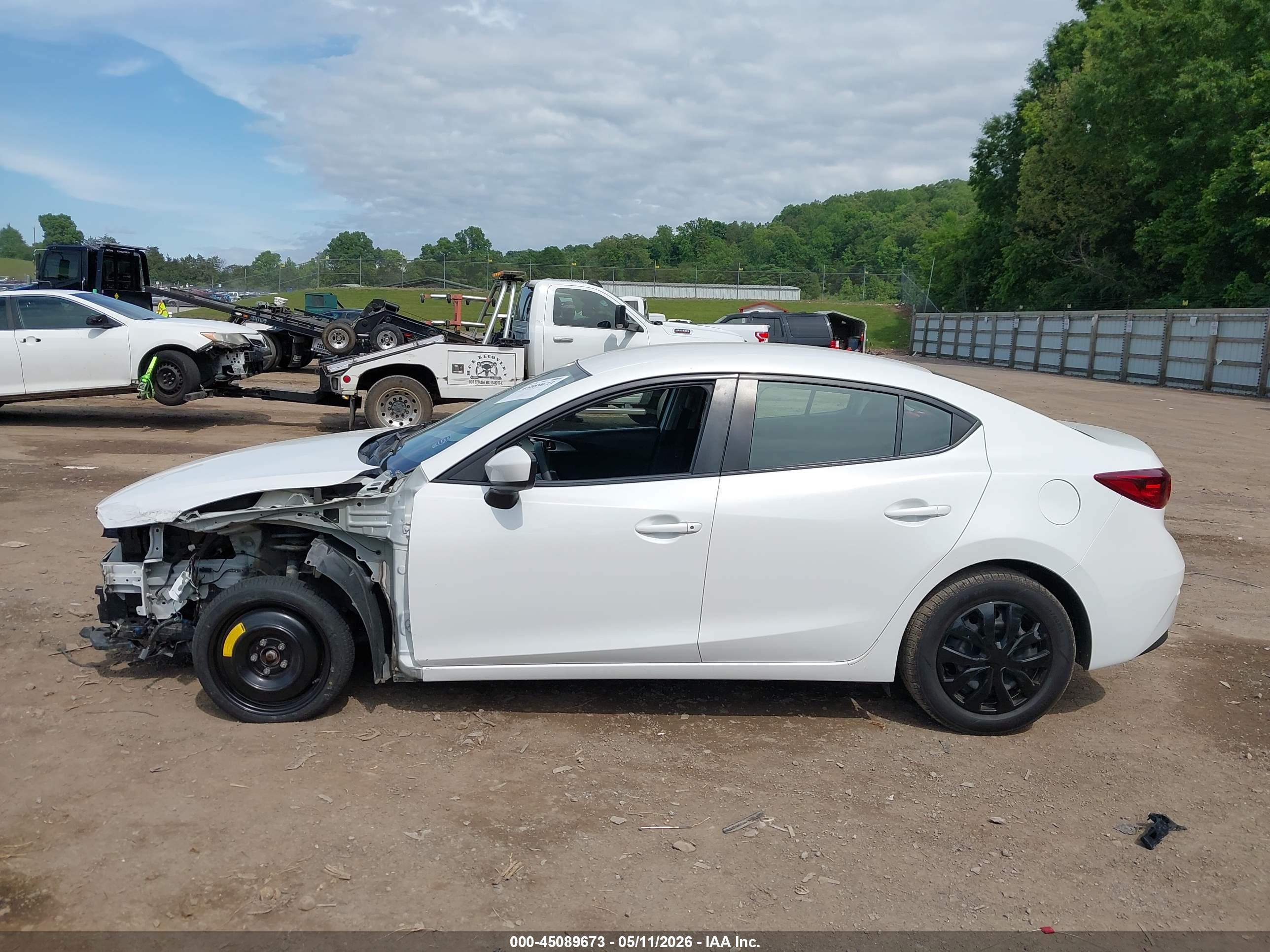 2018 MAZDA MAZDA3 SPORT