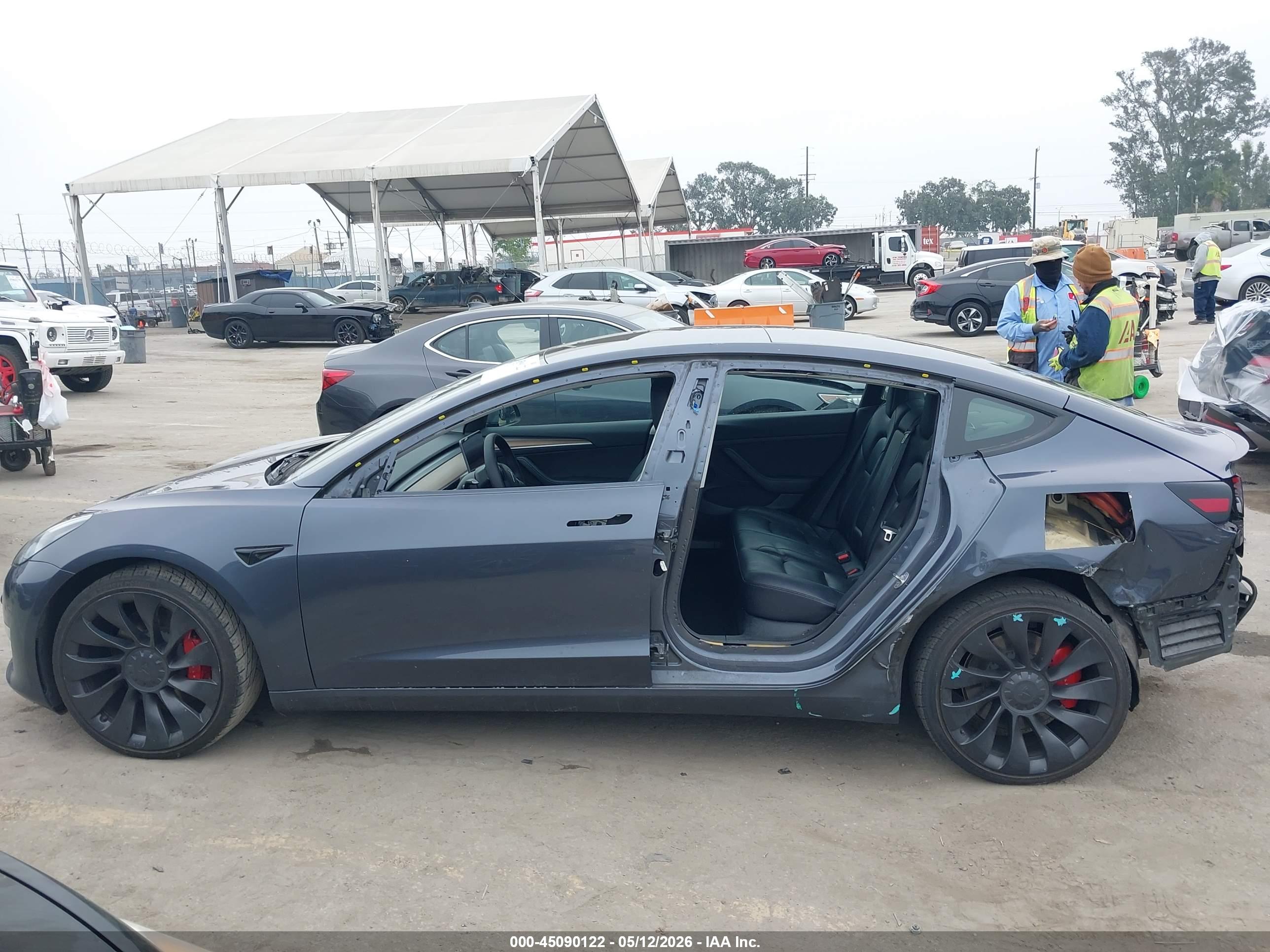 2023 TESLA MODEL 3