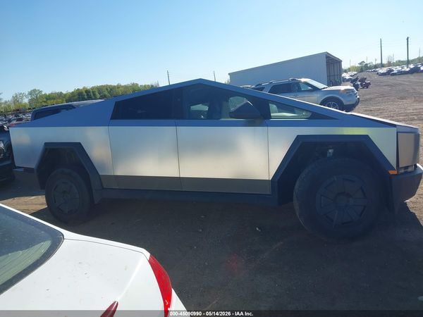 2025 TESLA CYBERTRUCK ALL-WHEEL DRIVE
