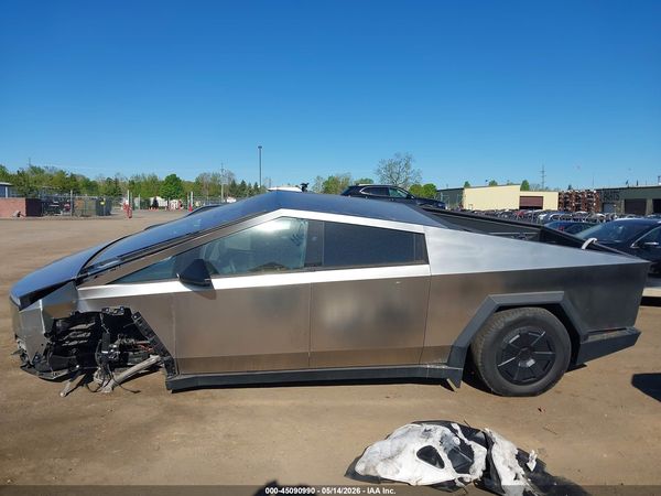 2025 TESLA CYBERTRUCK ALL-WHEEL DRIVE