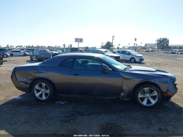 2017 DODGE CHALLENGER SXT