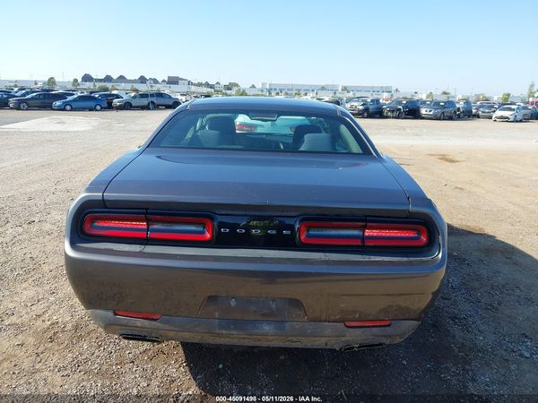 2017 DODGE CHALLENGER SXT
