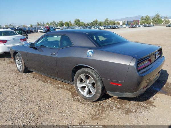 2017 DODGE CHALLENGER SXT