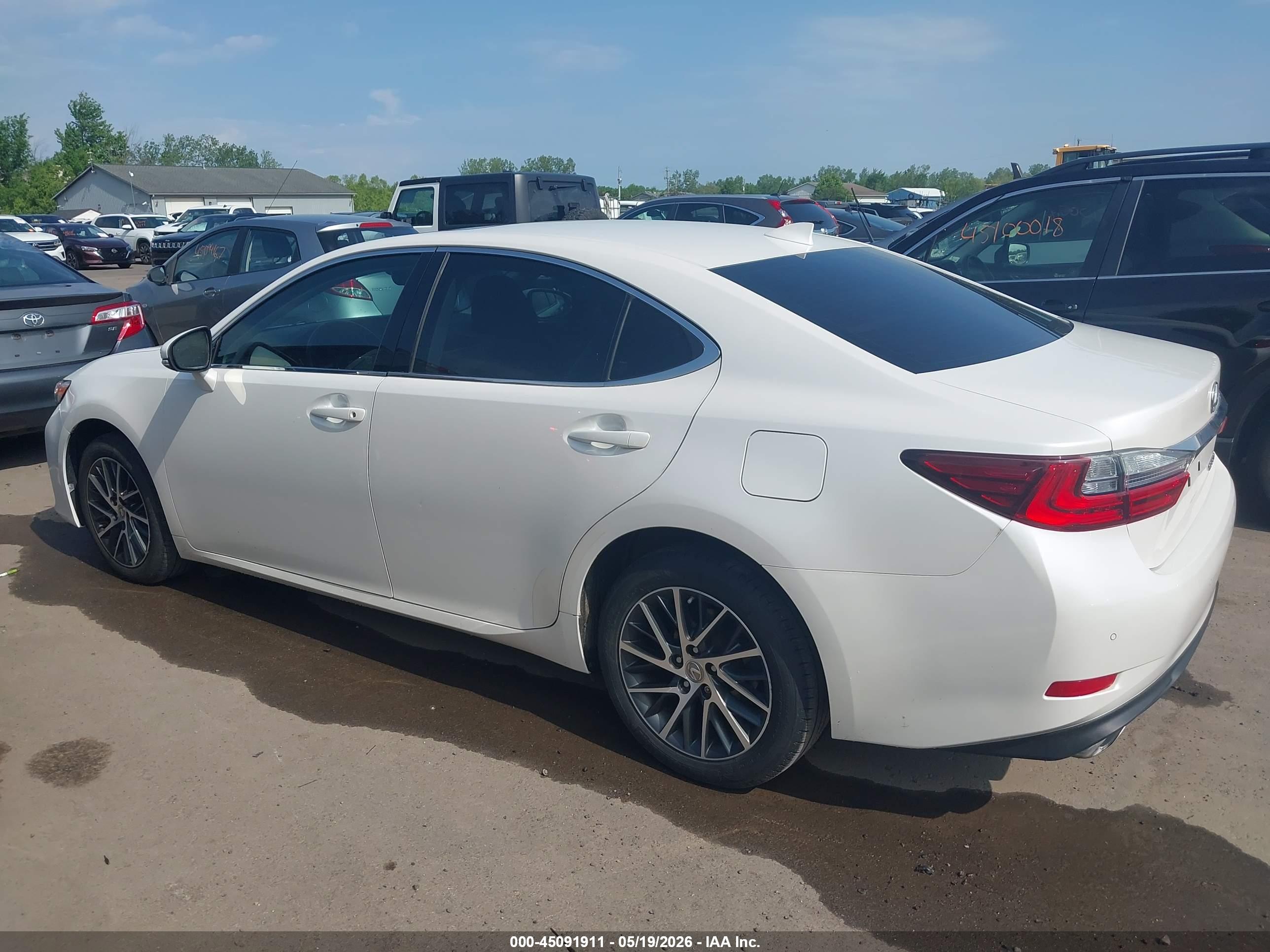 2017 LEXUS ES 350
