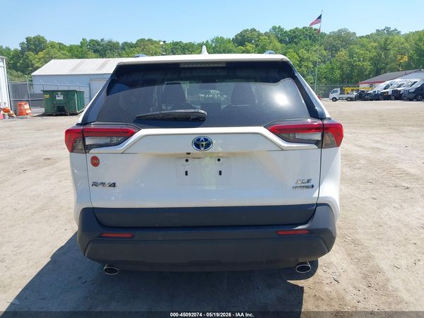 2021 TOYOTA RAV4 HYBRID XLE