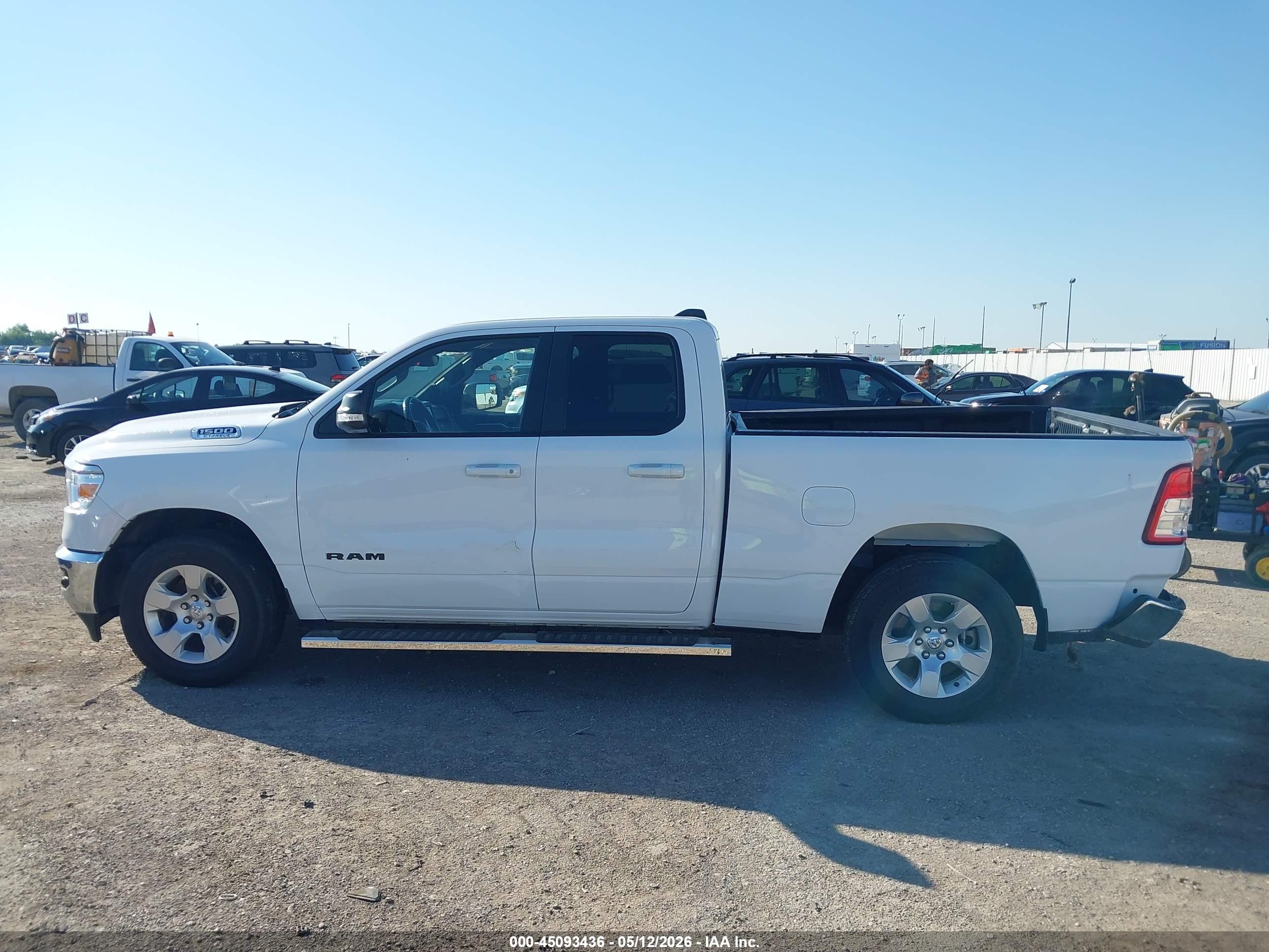 2022 RAM 1500 BIG HORN  4X2 6'4 BOX