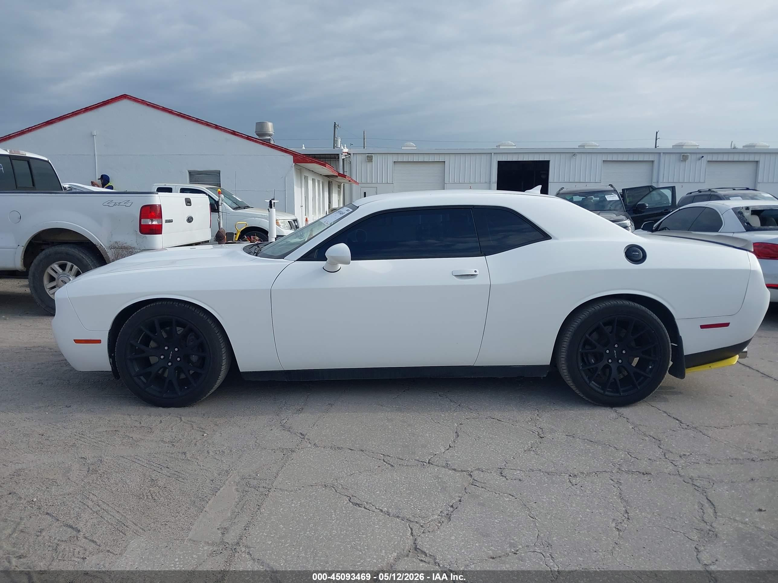 2015 DODGE CHALLENGER R/T SCAT PACK